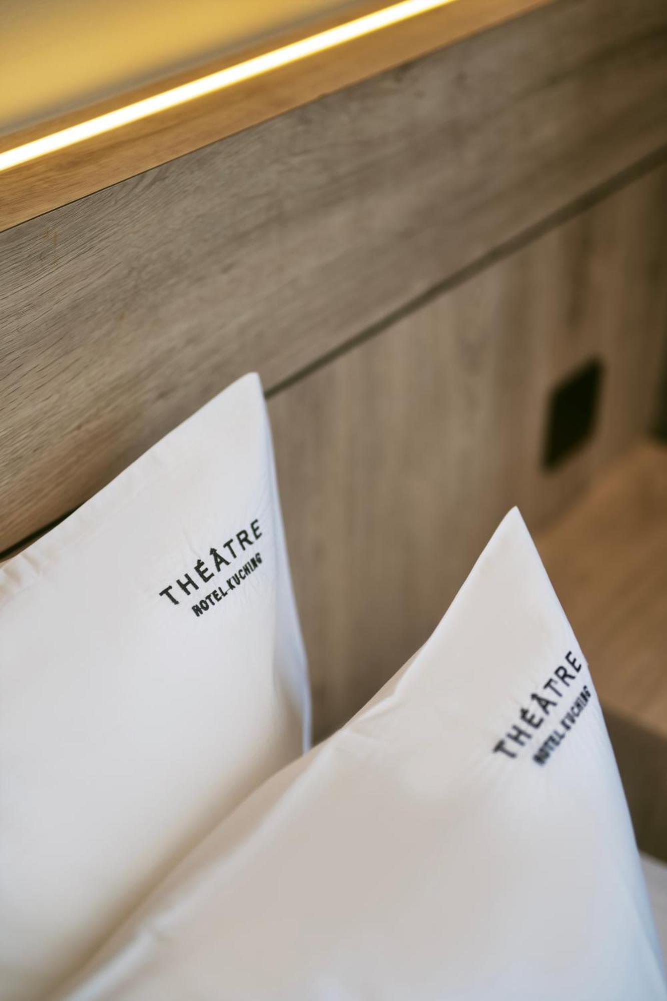 Theatre Hotel كوشنج المظهر الخارجي الصورة