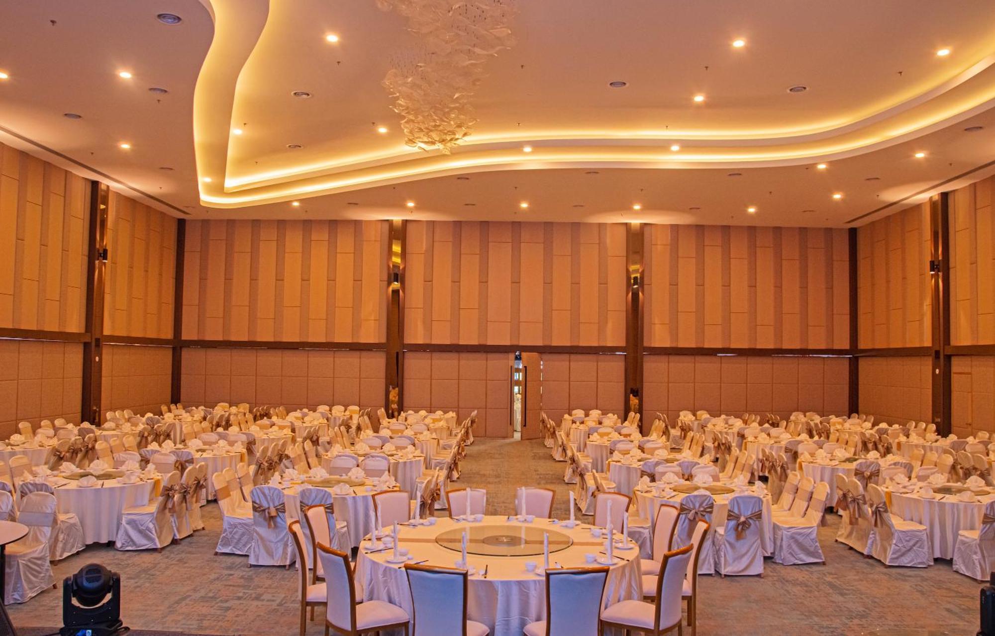 Theatre Hotel كوشنج المظهر الخارجي الصورة
